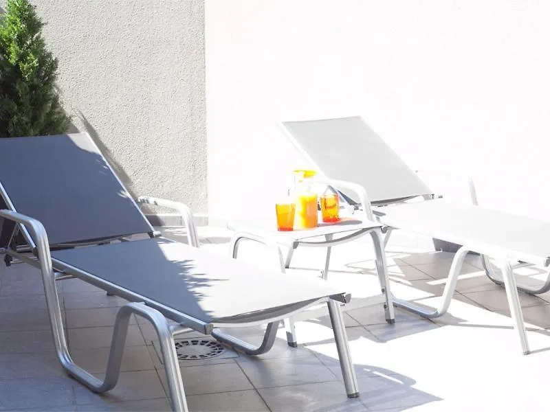 Apartment Charmsuites Paralel Barcelona