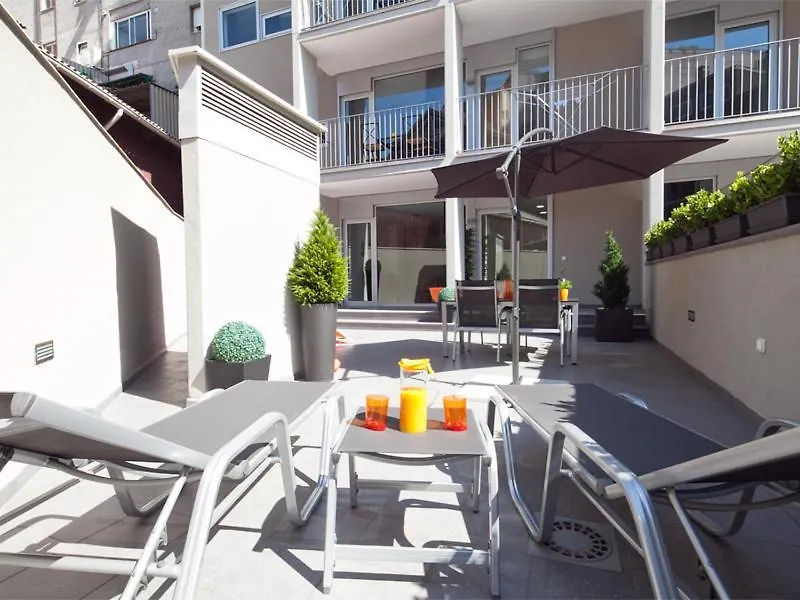 Apartment Charmsuites Paralel Barcelona Spain